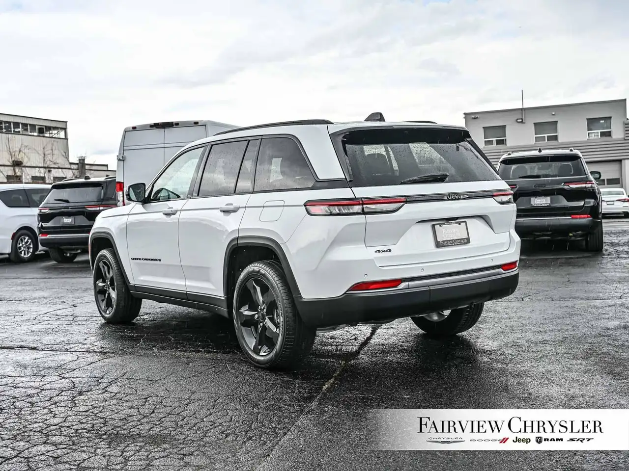 Jeep Grand Cherokee снимка Jeep Grand Cherokee
