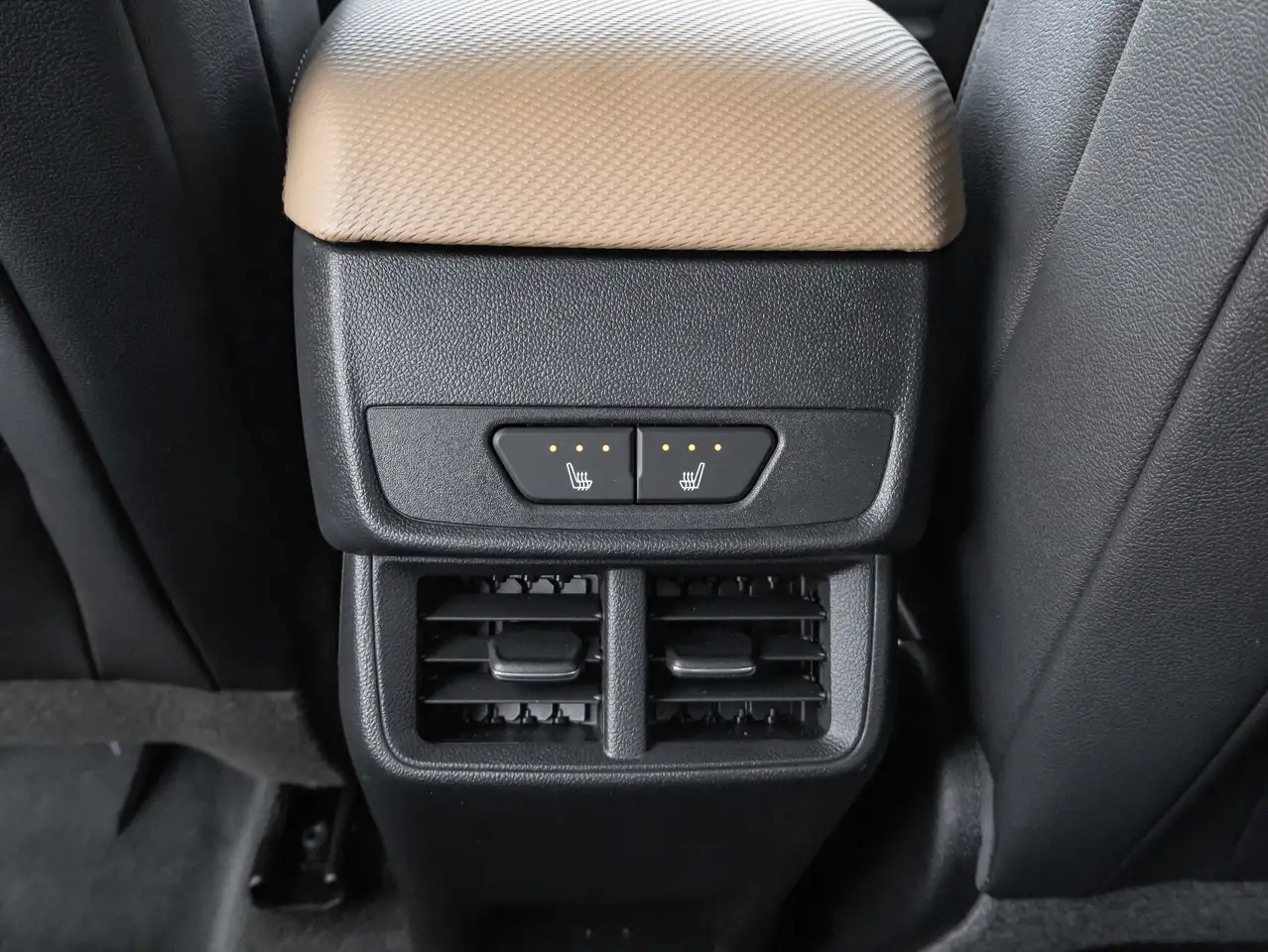 Chevrolet Equinox снимка Chevrolet Equinox