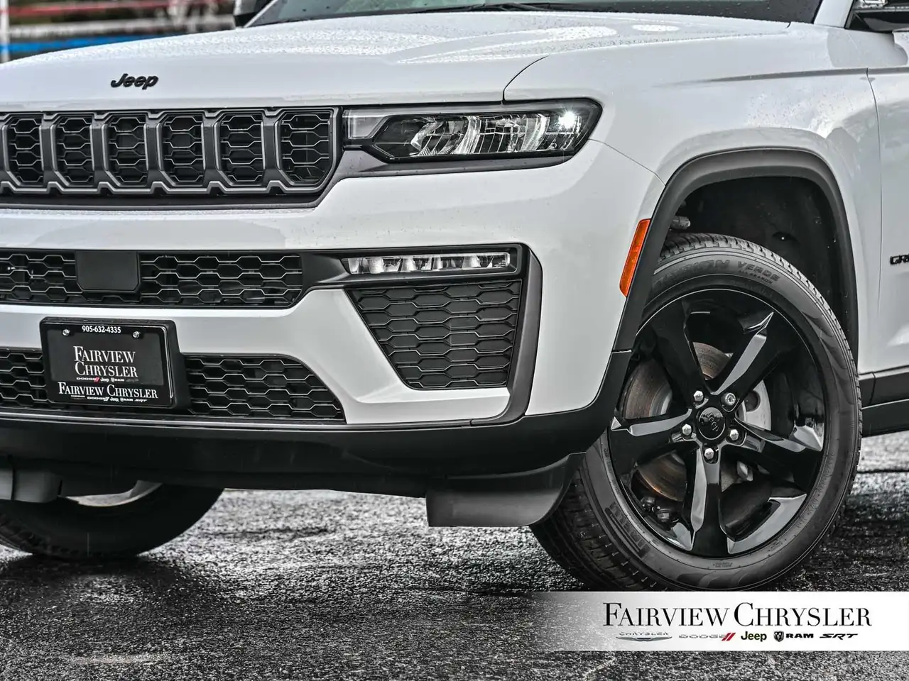 Jeep Grand Cherokee снимка Jeep Grand Cherokee
