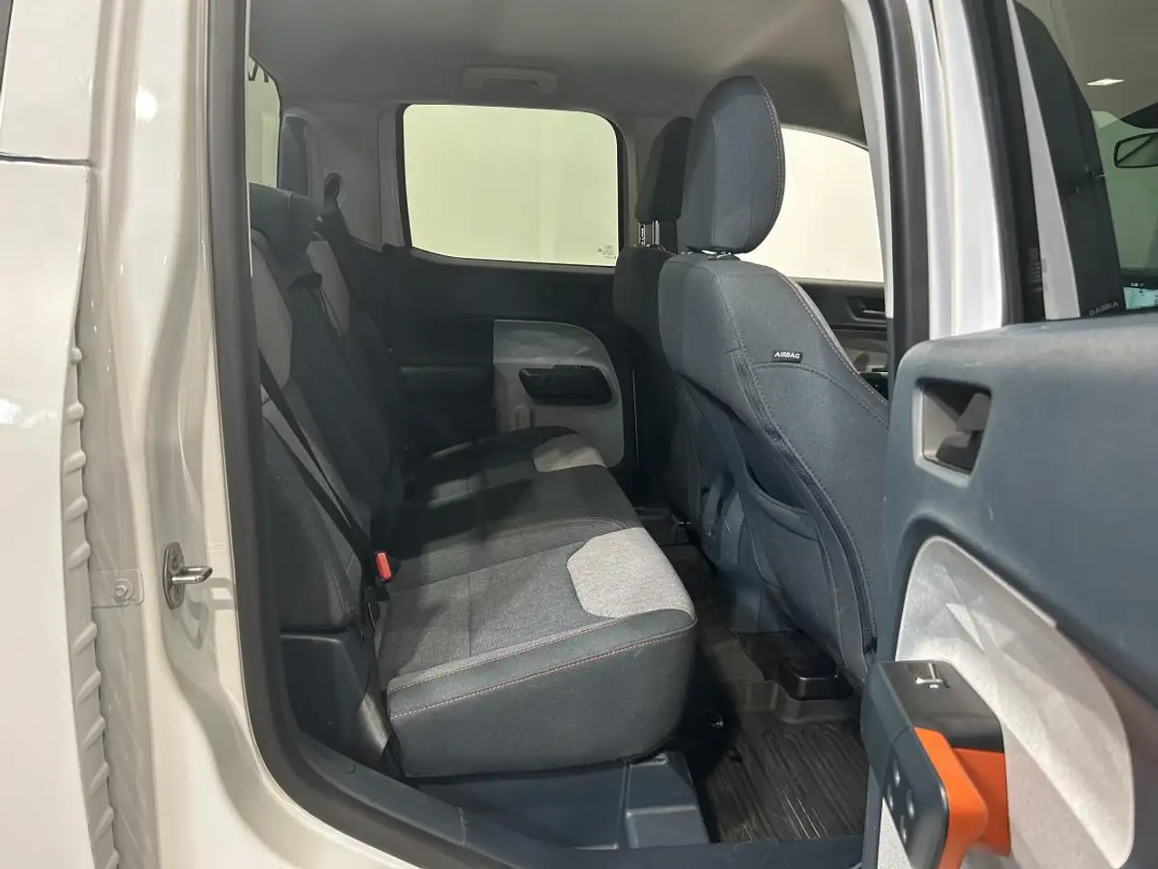 Ford Maverick снимка Ford Maverick