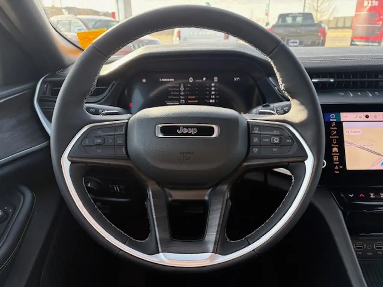 Jeep Grand Cherokee снимка Jeep Grand Cherokee