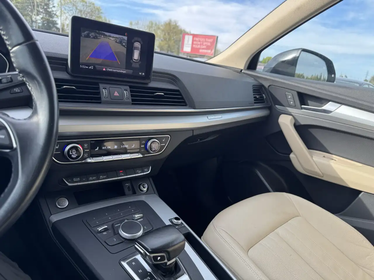 Audi Q5 photo Audi Q5