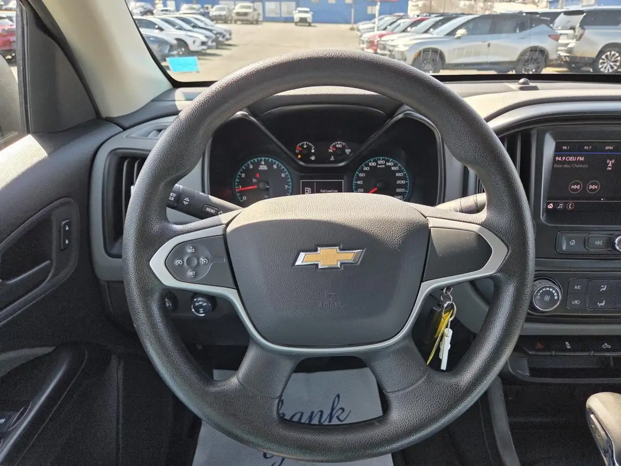 Chevrolet Colorado снимка Chevrolet Colorado
