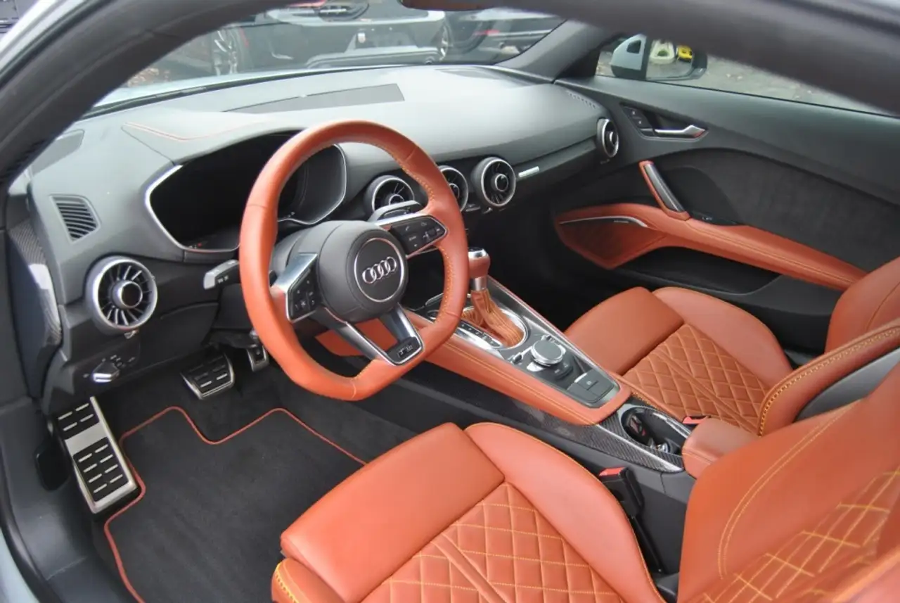 Audi TT снимка Audi TT