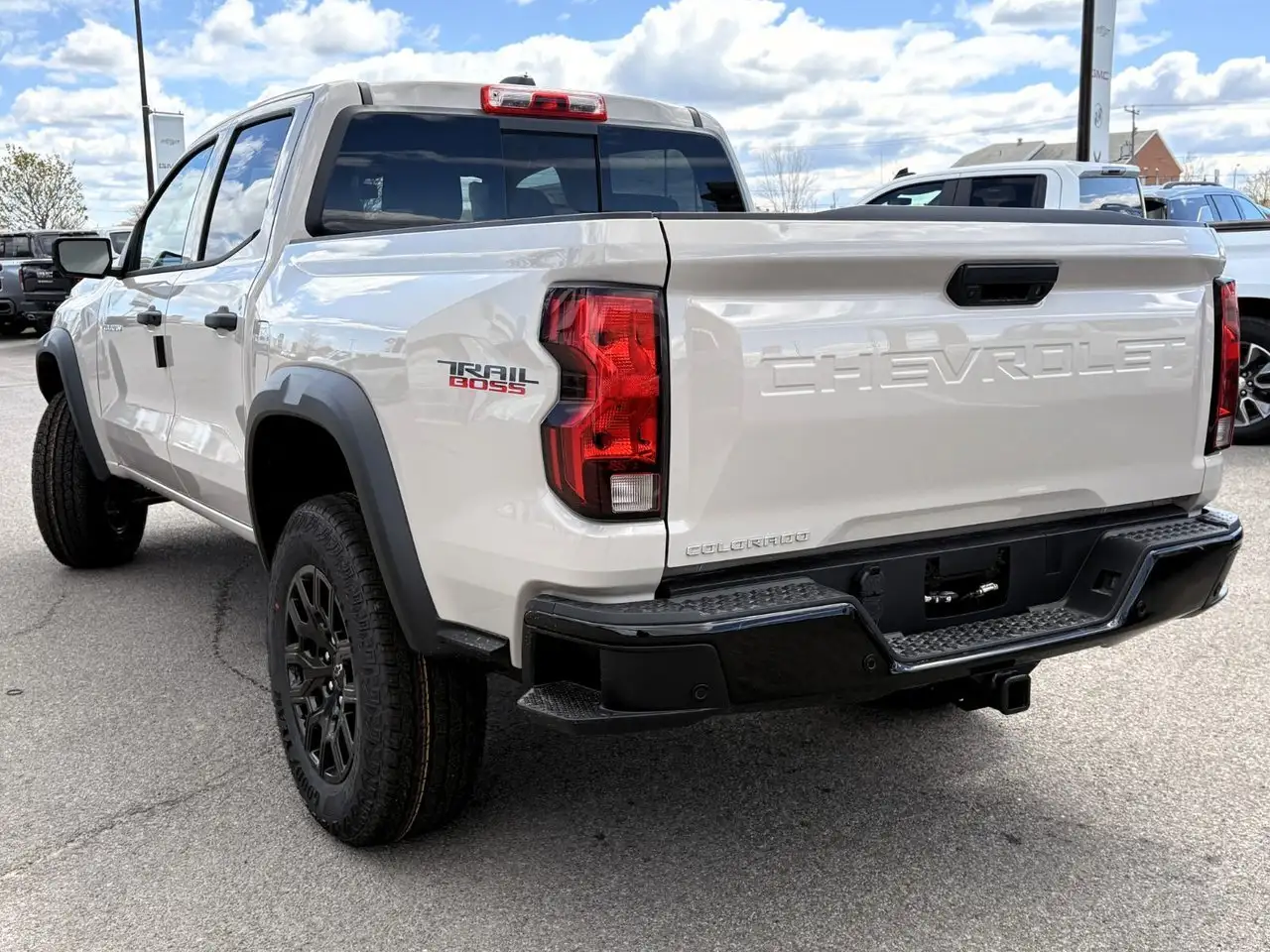 Chevrolet Colorado снимка Chevrolet Colorado