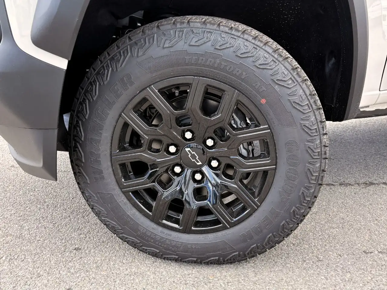 Chevrolet Colorado снимка Chevrolet Colorado