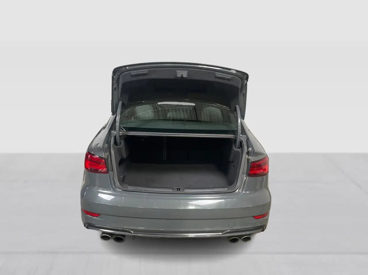Audi S3 снимка Audi S3