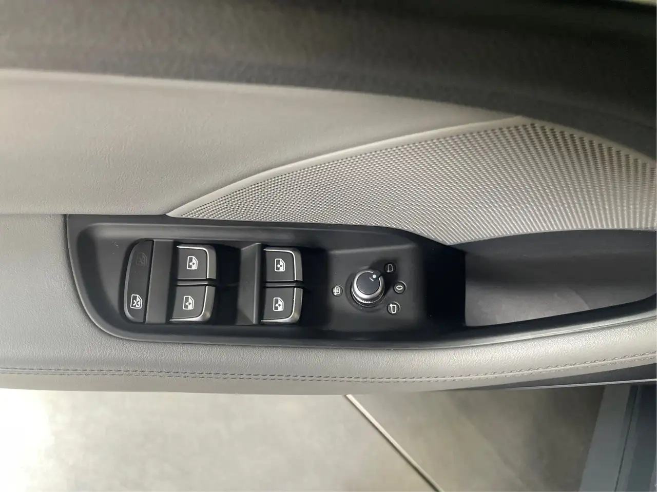 Audi S3 снимка Audi S3