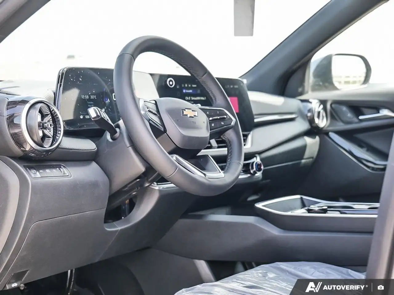 Chevrolet Equinox снимка Chevrolet Equinox