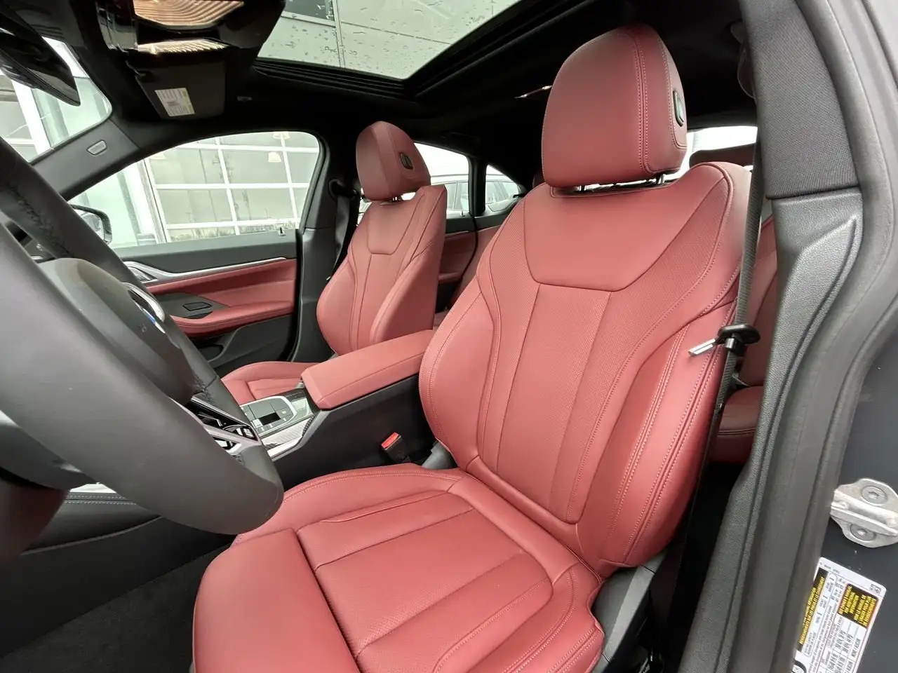 BMW i4 снимка BMW i4