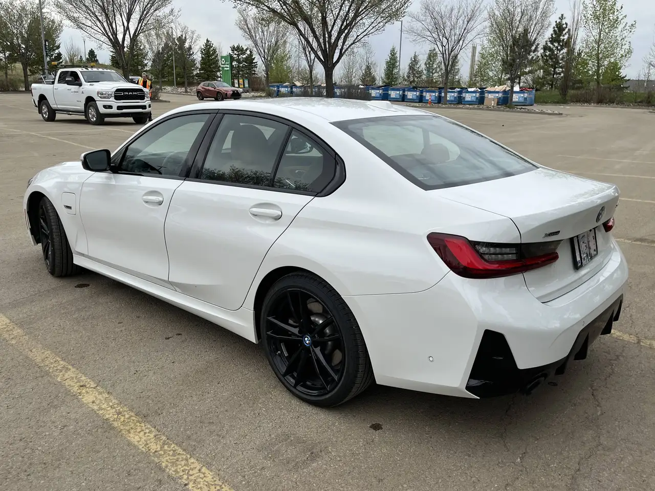 BMW 3 Series photo BMW 3 Series