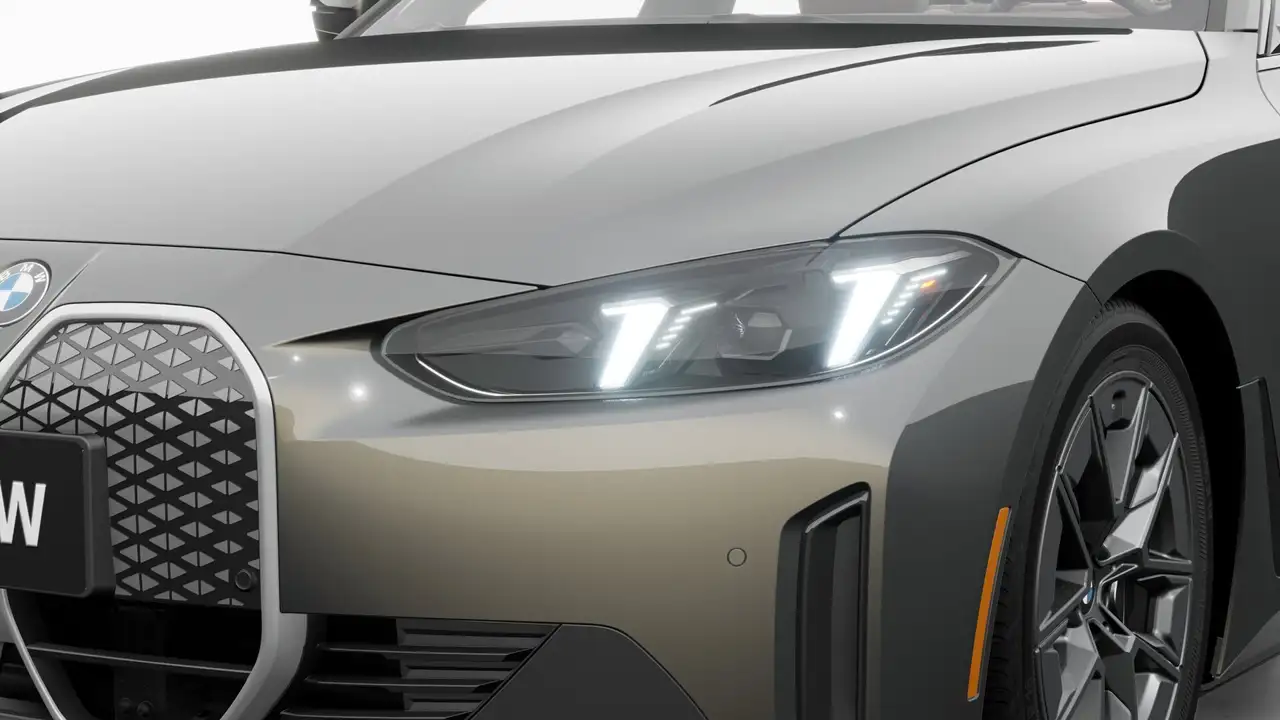 BMW i4 photo BMW i4