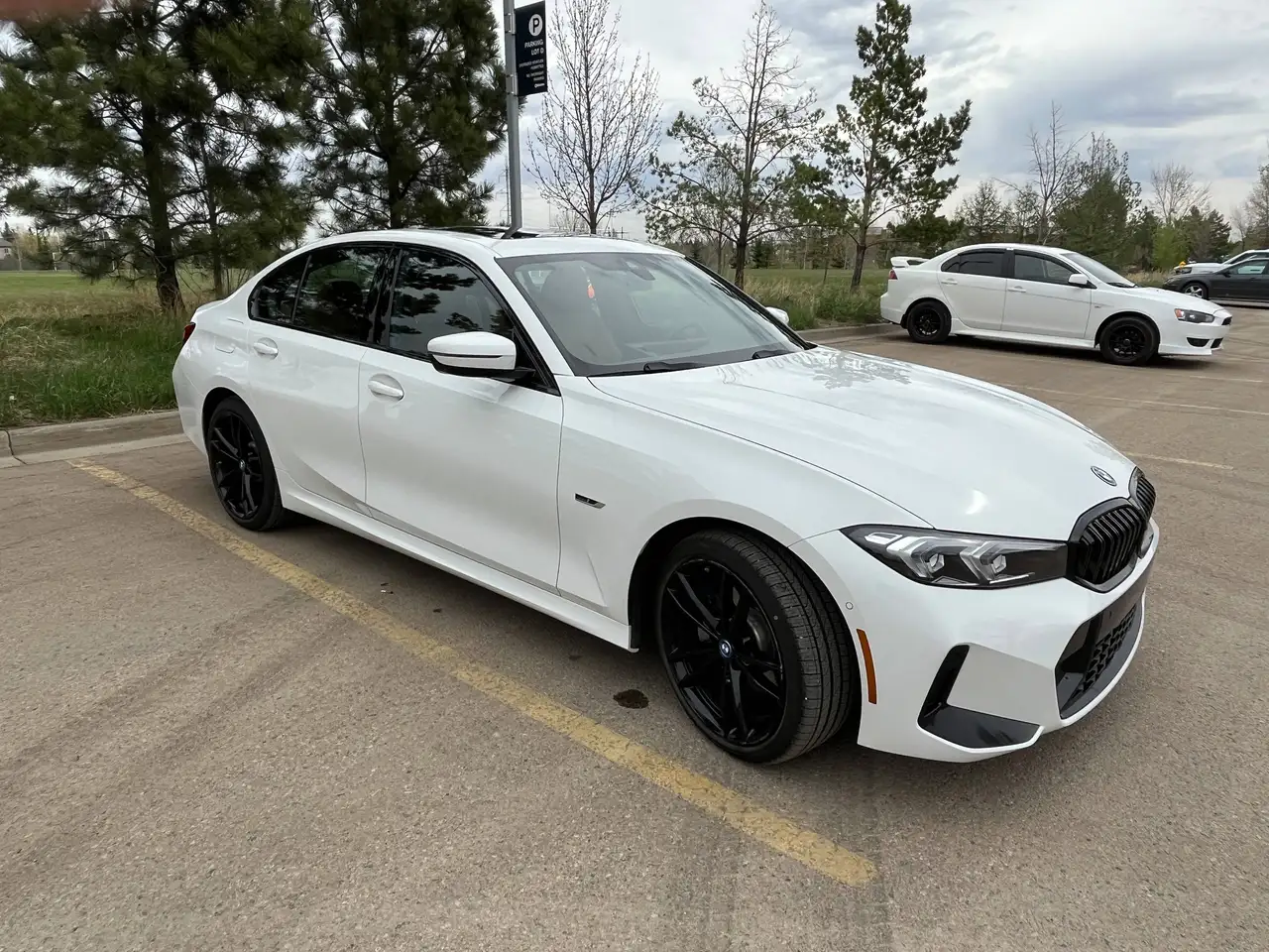 BMW 3 Series photo BMW 3 Series