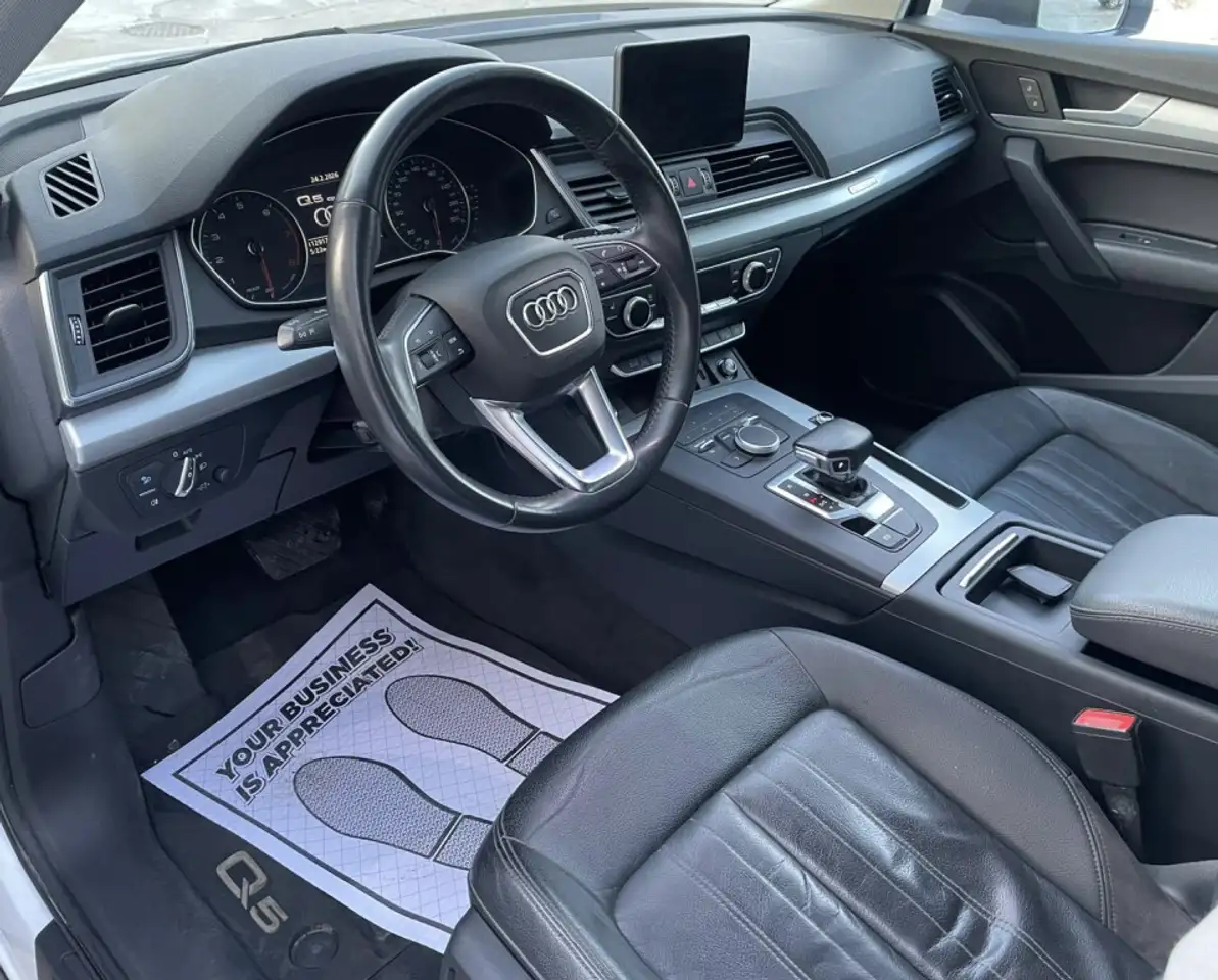 Audi Q5 photo Audi Q5