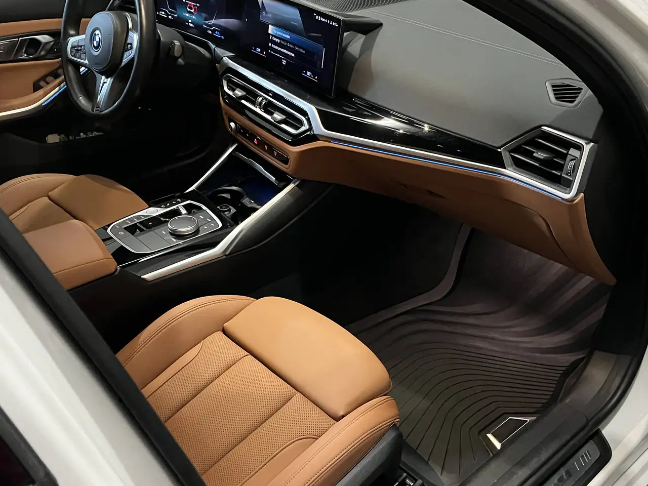 BMW 3 Series photo BMW 3 Series