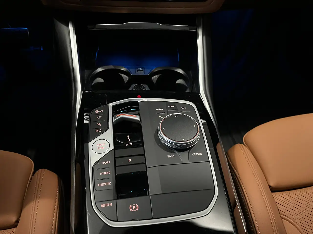 BMW 3 Series photo BMW 3 Series