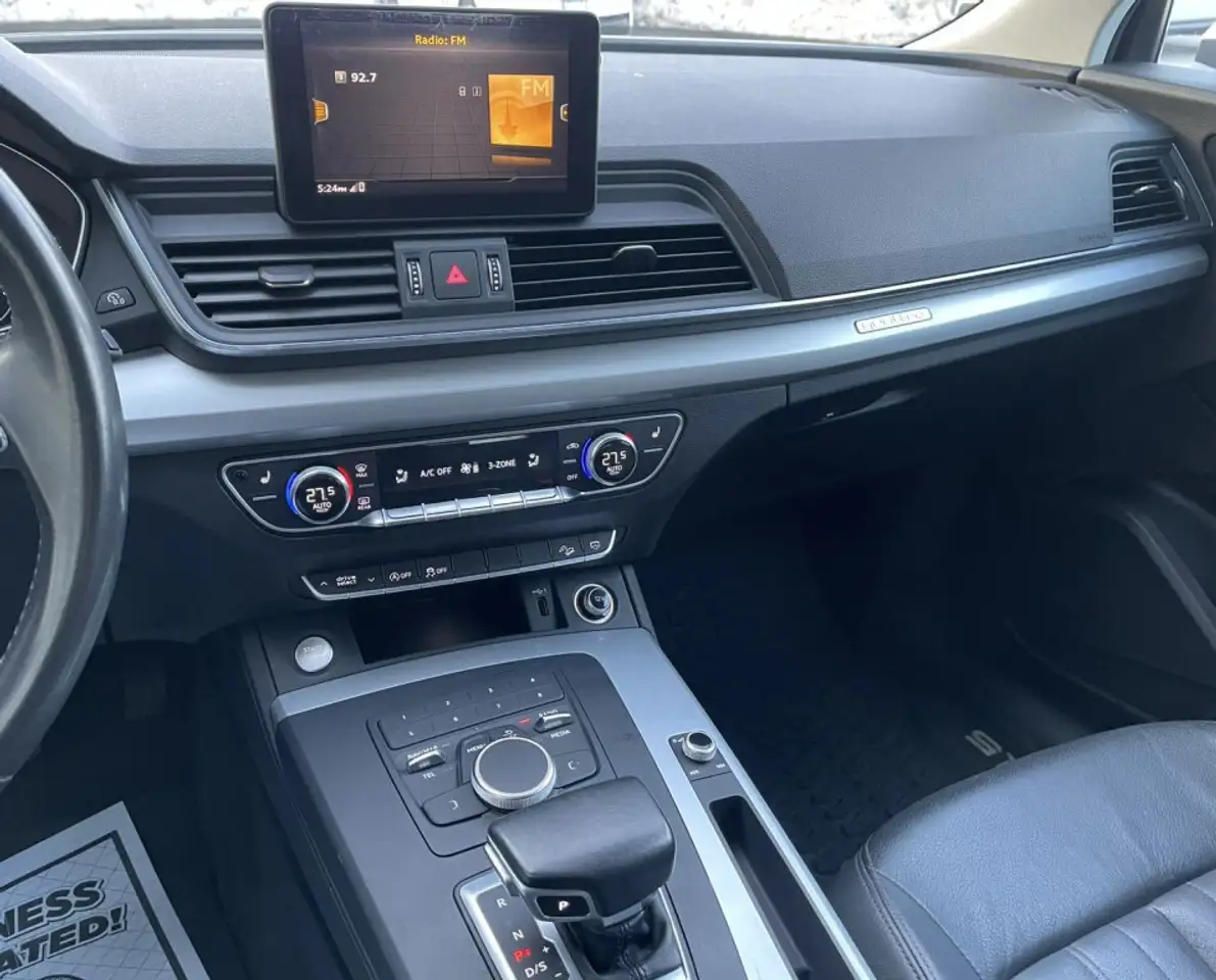Audi Q5 photo Audi Q5