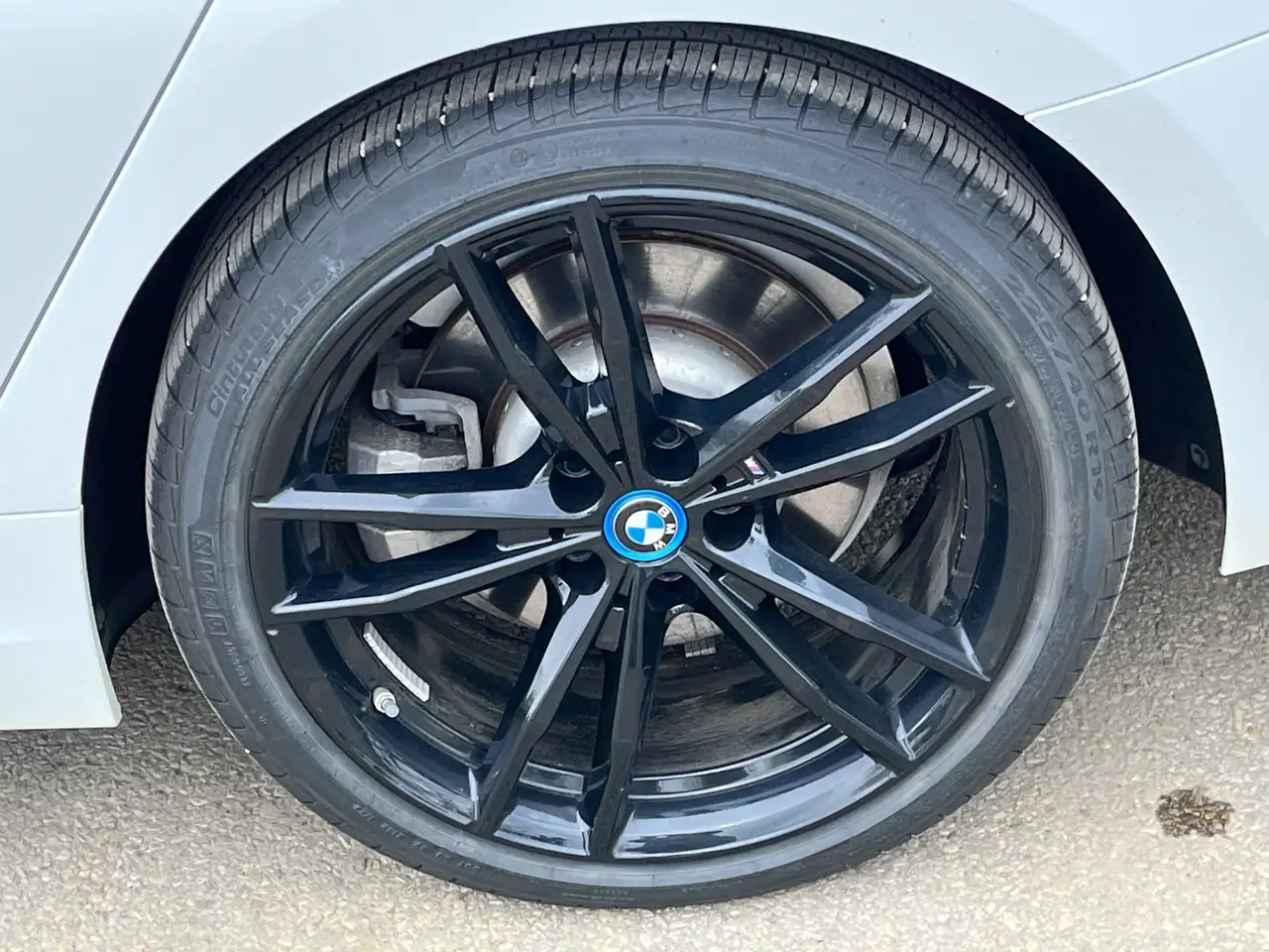 BMW 3 Series photo BMW 3 Series