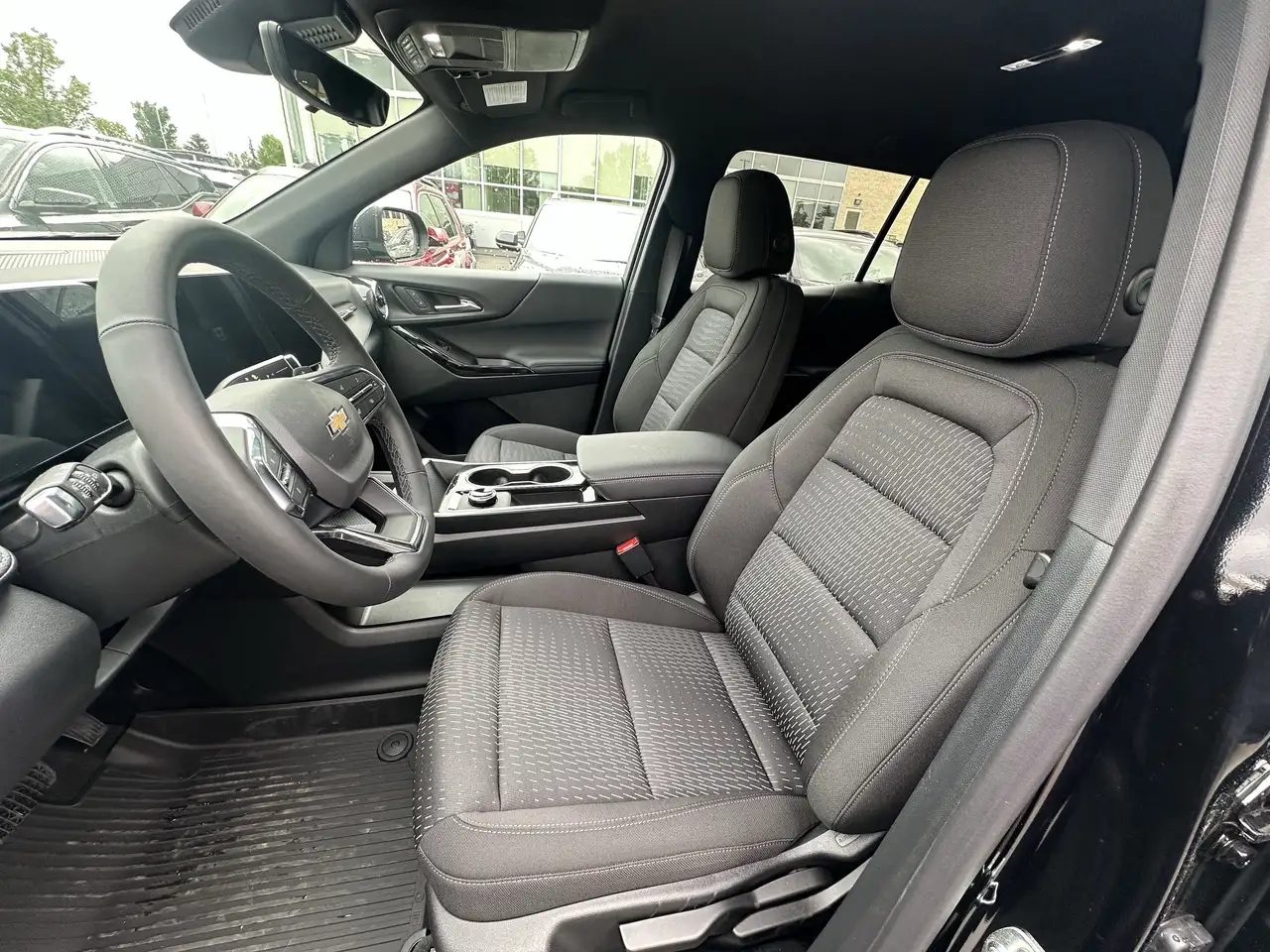 Chevrolet Equinox photo Chevrolet Equinox