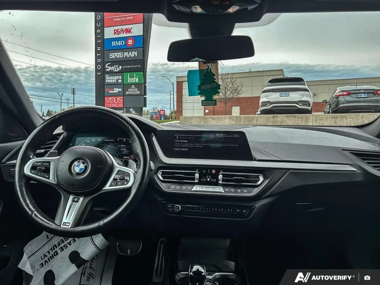 BMW 2 Series снимка BMW 2 Series