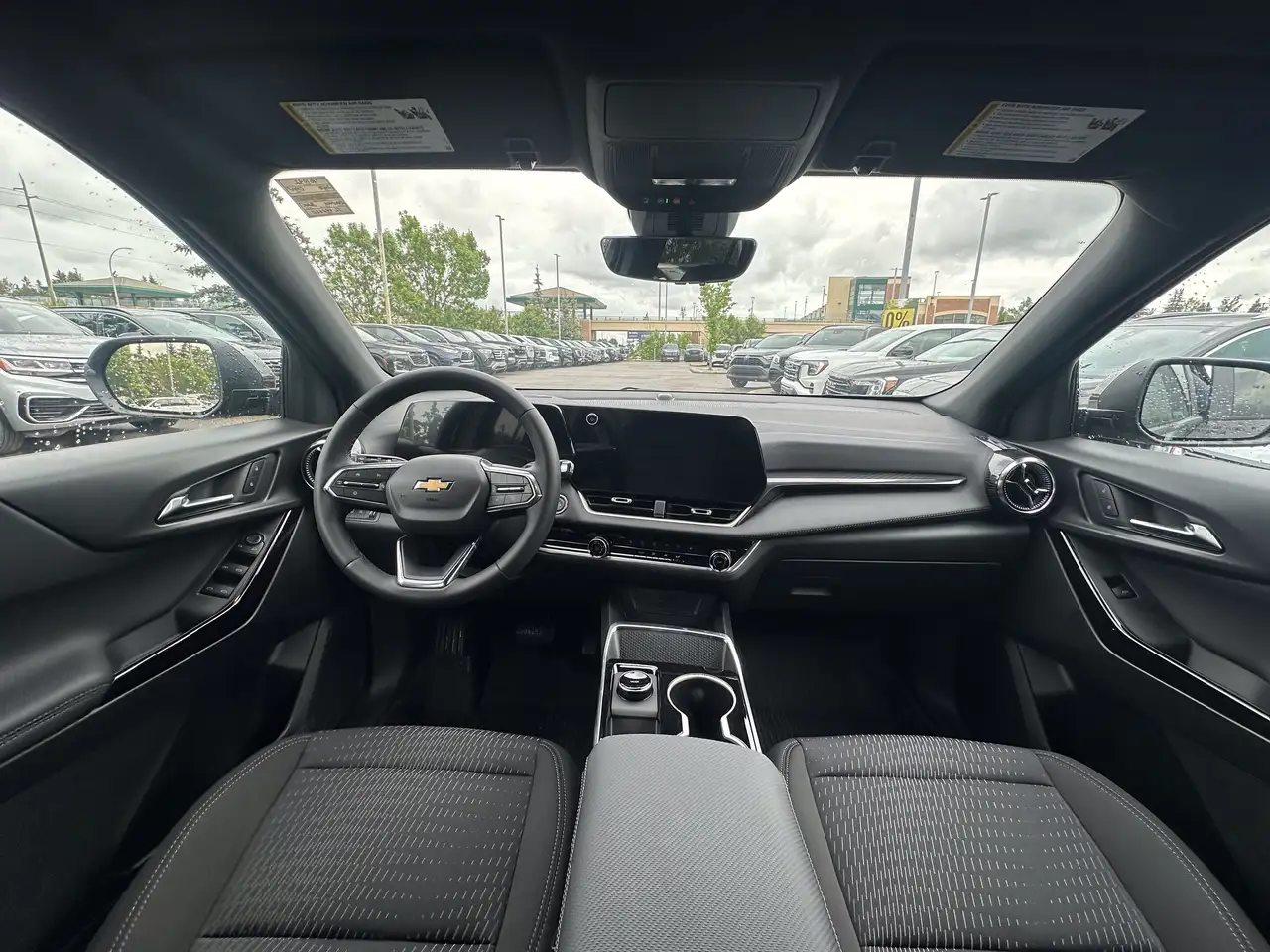 Chevrolet Equinox photo Chevrolet Equinox