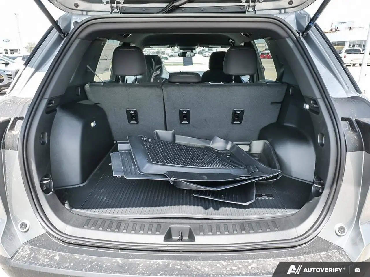 Chevrolet Equinox снимка Chevrolet Equinox