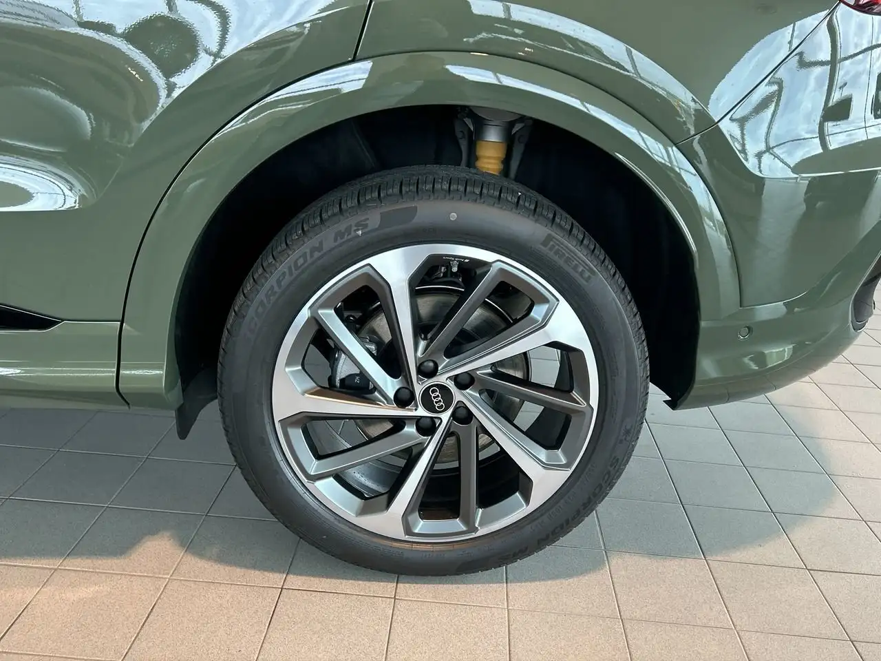 Audi Q5 снимка Audi Q5