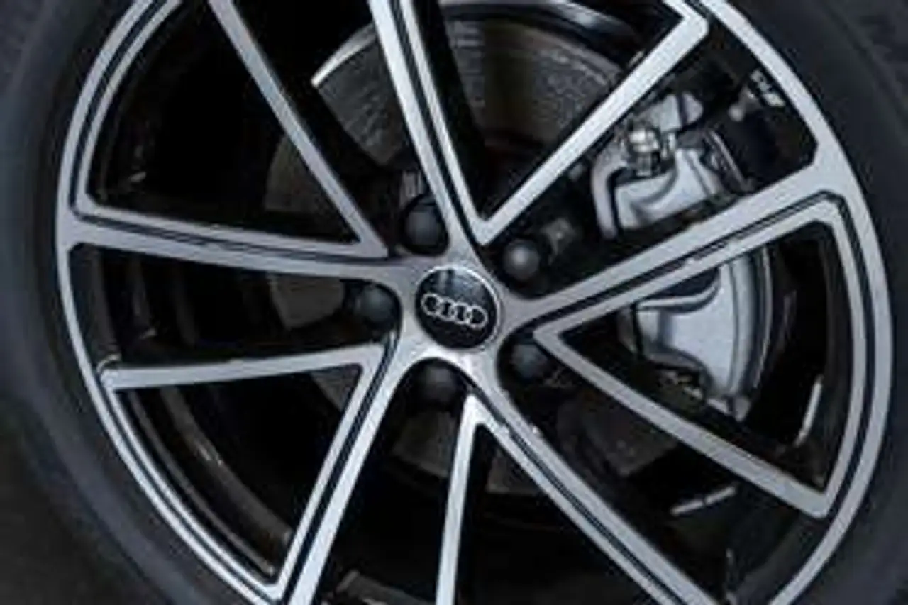 Audi Q5 снимка Audi Q5