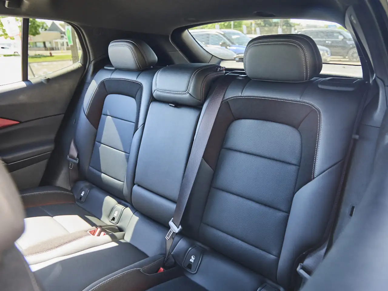 Chevrolet Equinox photo Chevrolet Equinox