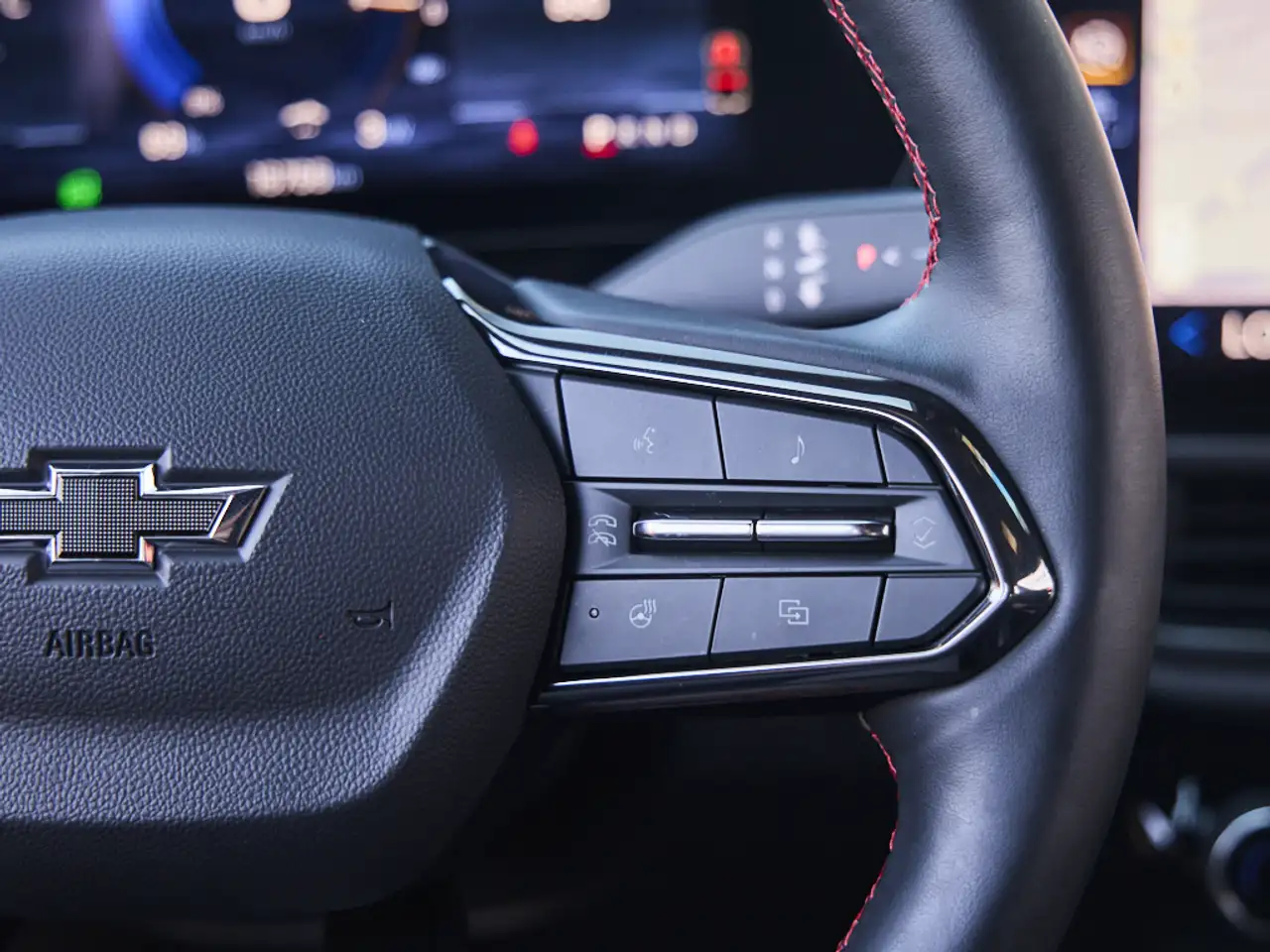 Chevrolet Equinox photo Chevrolet Equinox