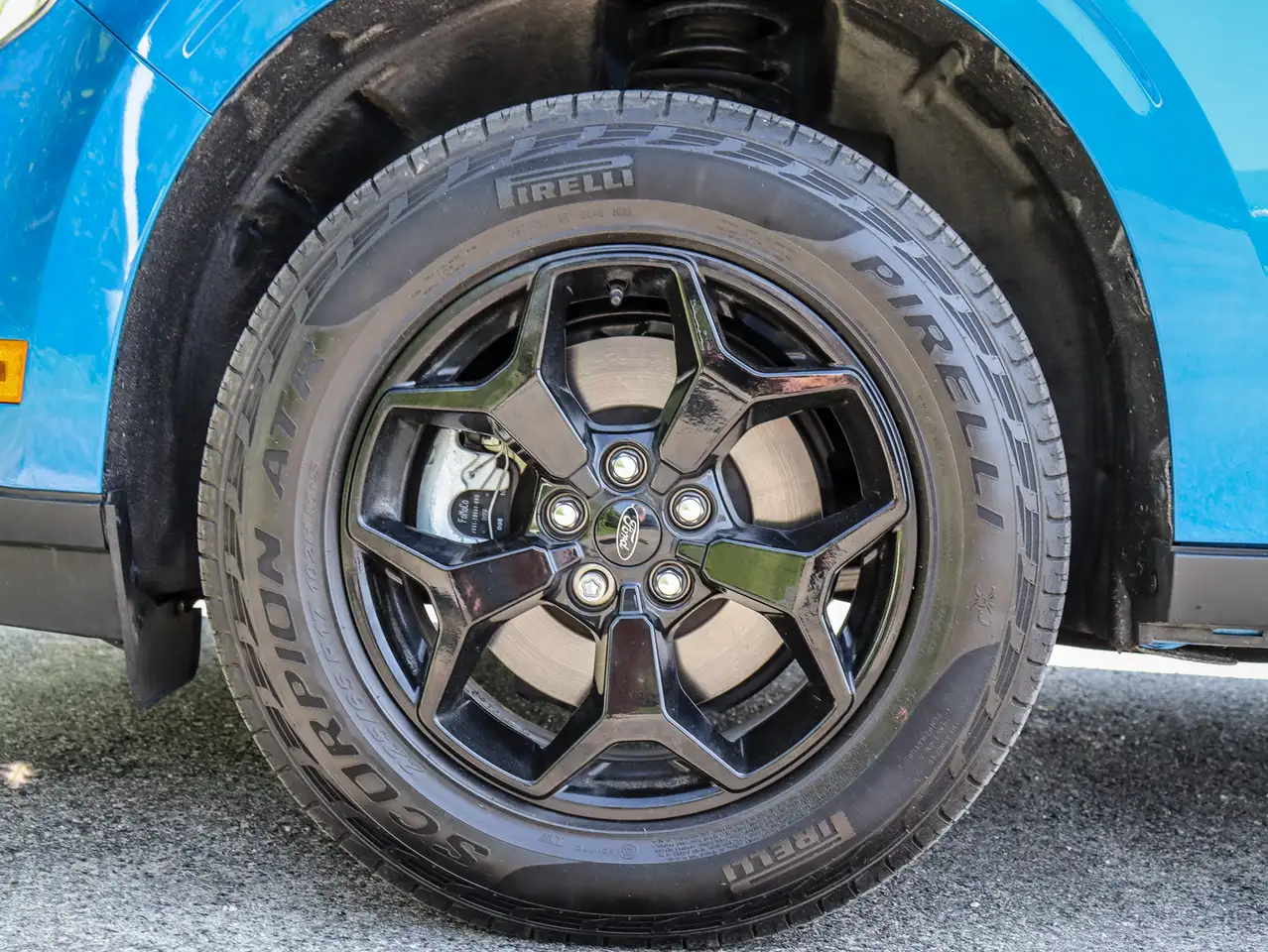 Ford Maverick снимка Ford Maverick