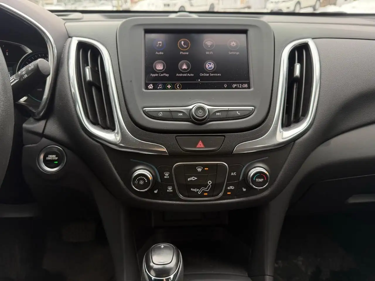 Chevrolet Equinox снимка Chevrolet Equinox