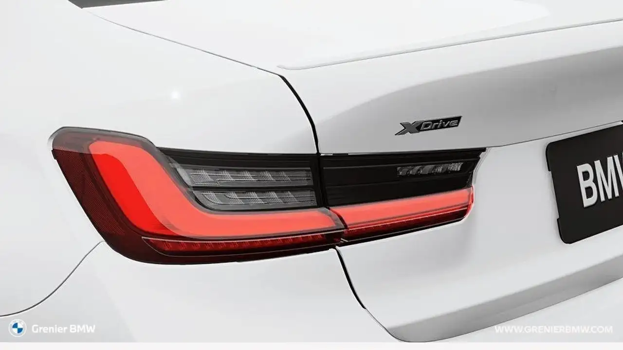 BMW 3 Series photo BMW 3 Series