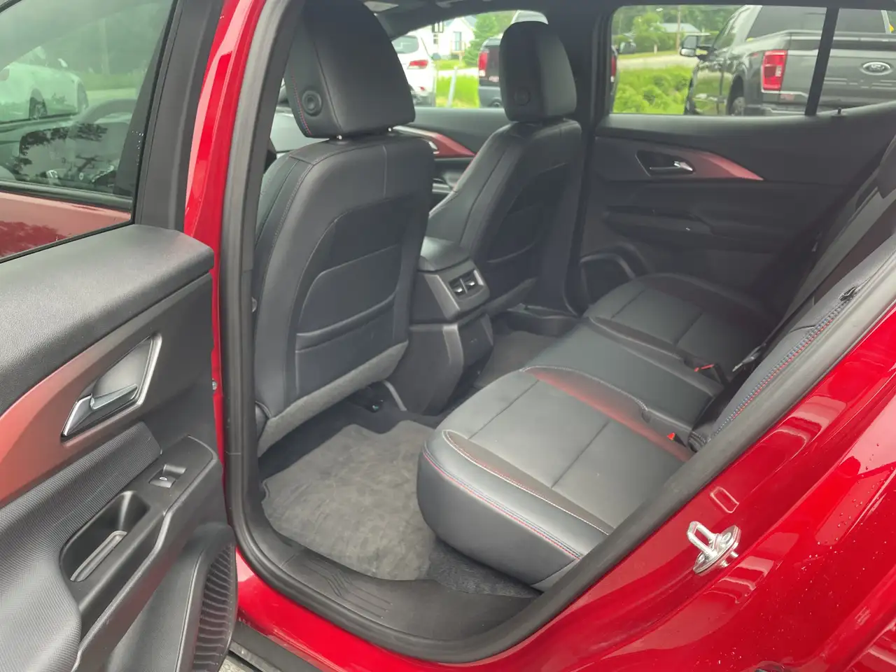 Chevrolet Equinox снимка Chevrolet Equinox