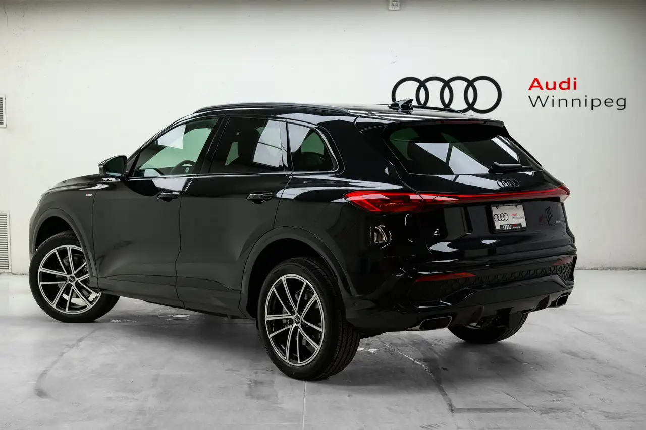 Audi Q5 снимка Audi Q5