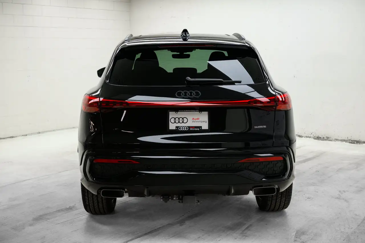 Audi Q5 снимка Audi Q5