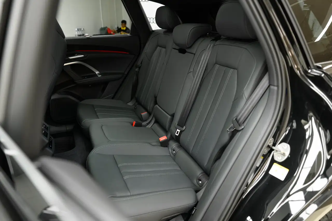 Audi Q5 снимка Audi Q5