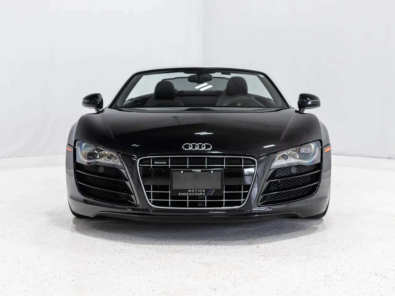 Audi R8 photo Audi R8