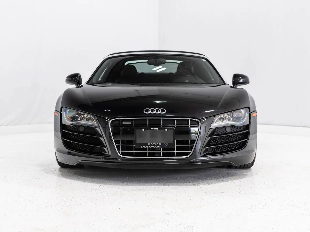 Audi R8 photo Audi R8
