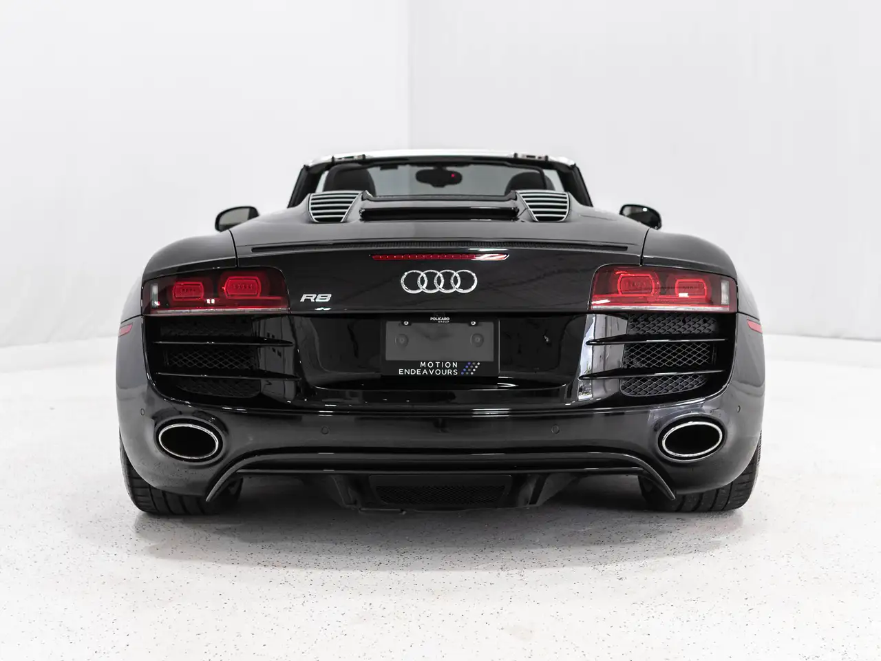 Audi R8 photo Audi R8