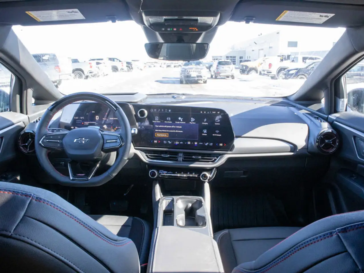Chevrolet Equinox снимка Chevrolet Equinox