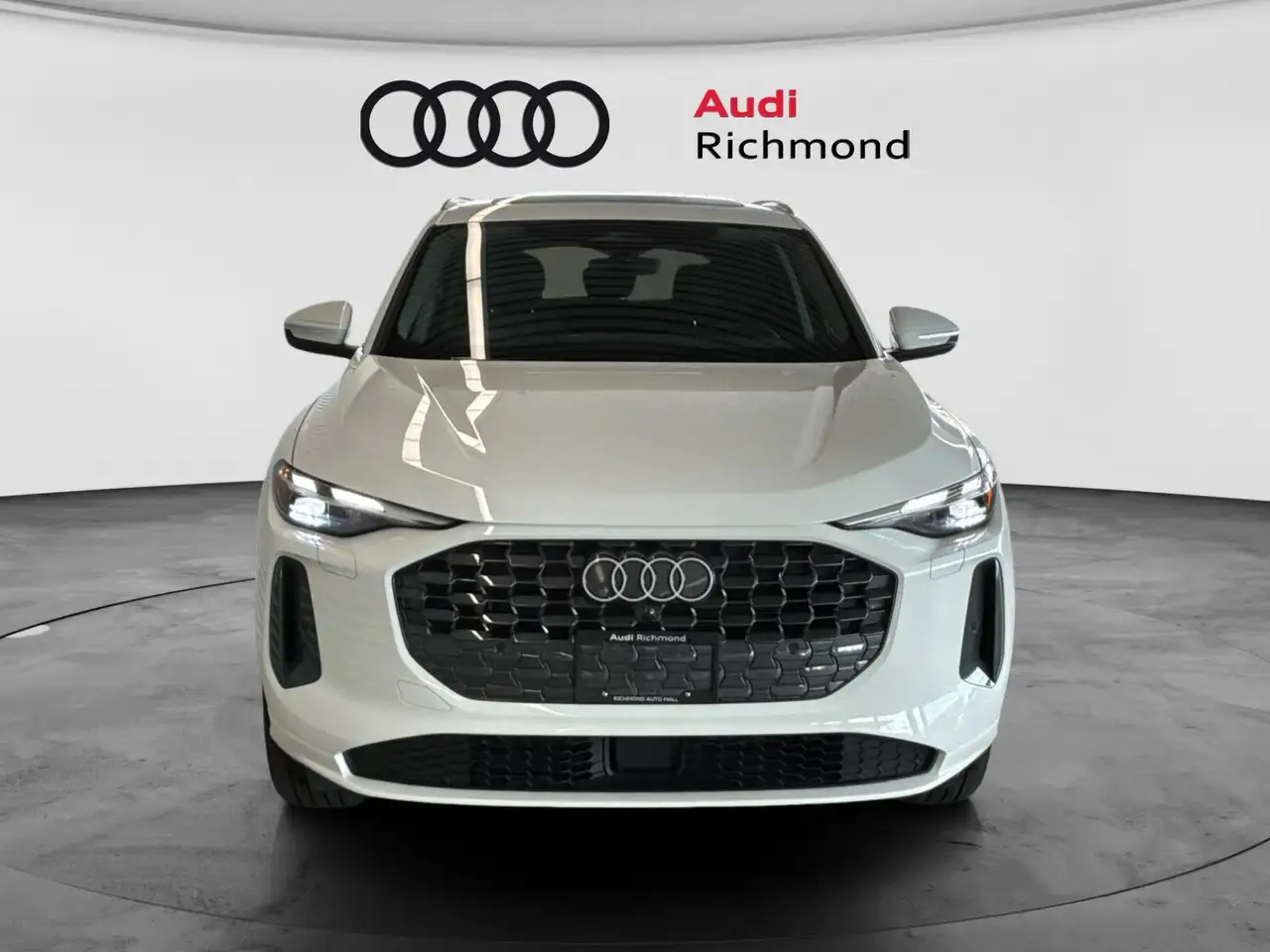 Audi Q5 снимка Audi Q5