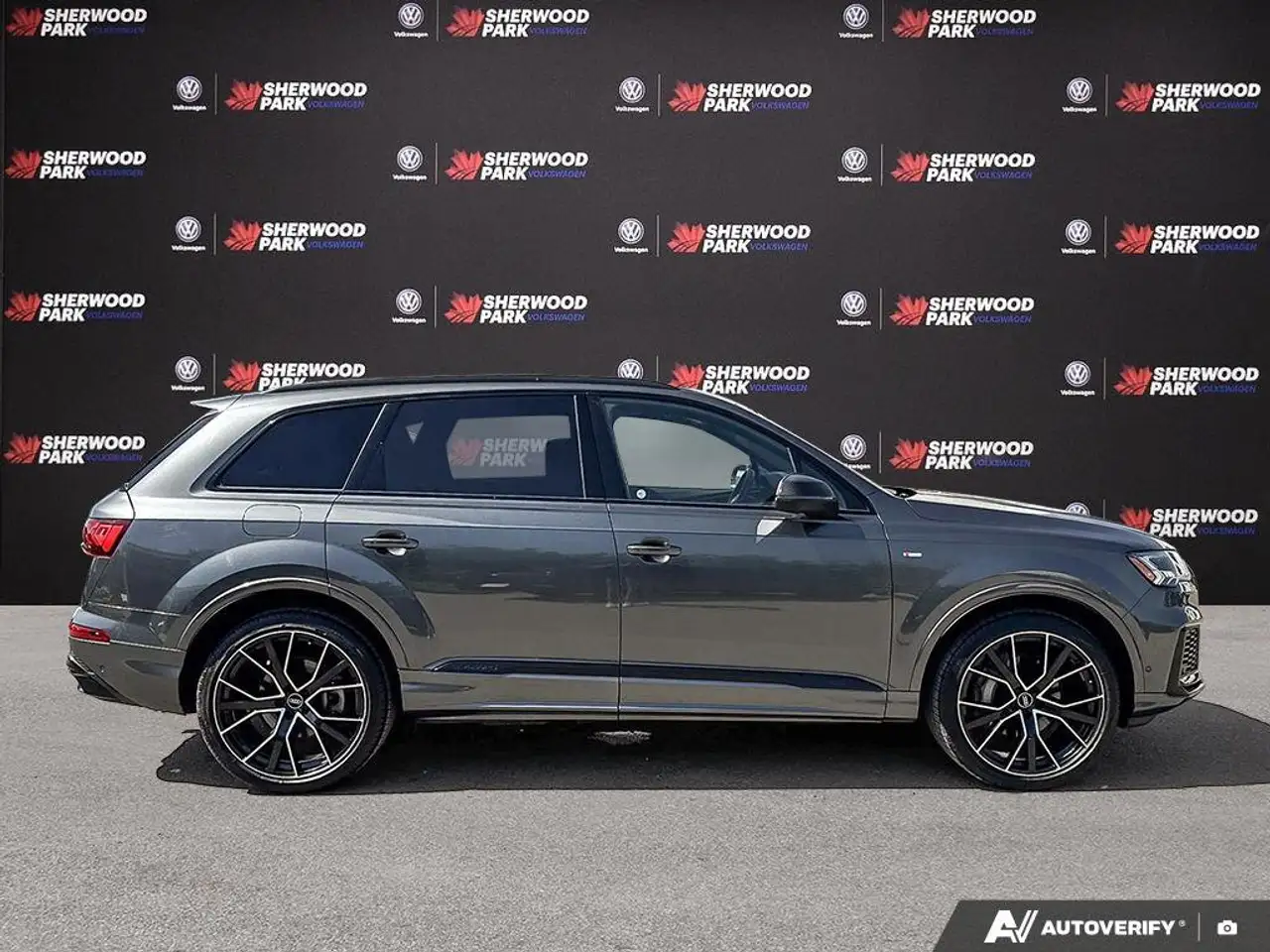Audi Q7 снимка Audi Q7