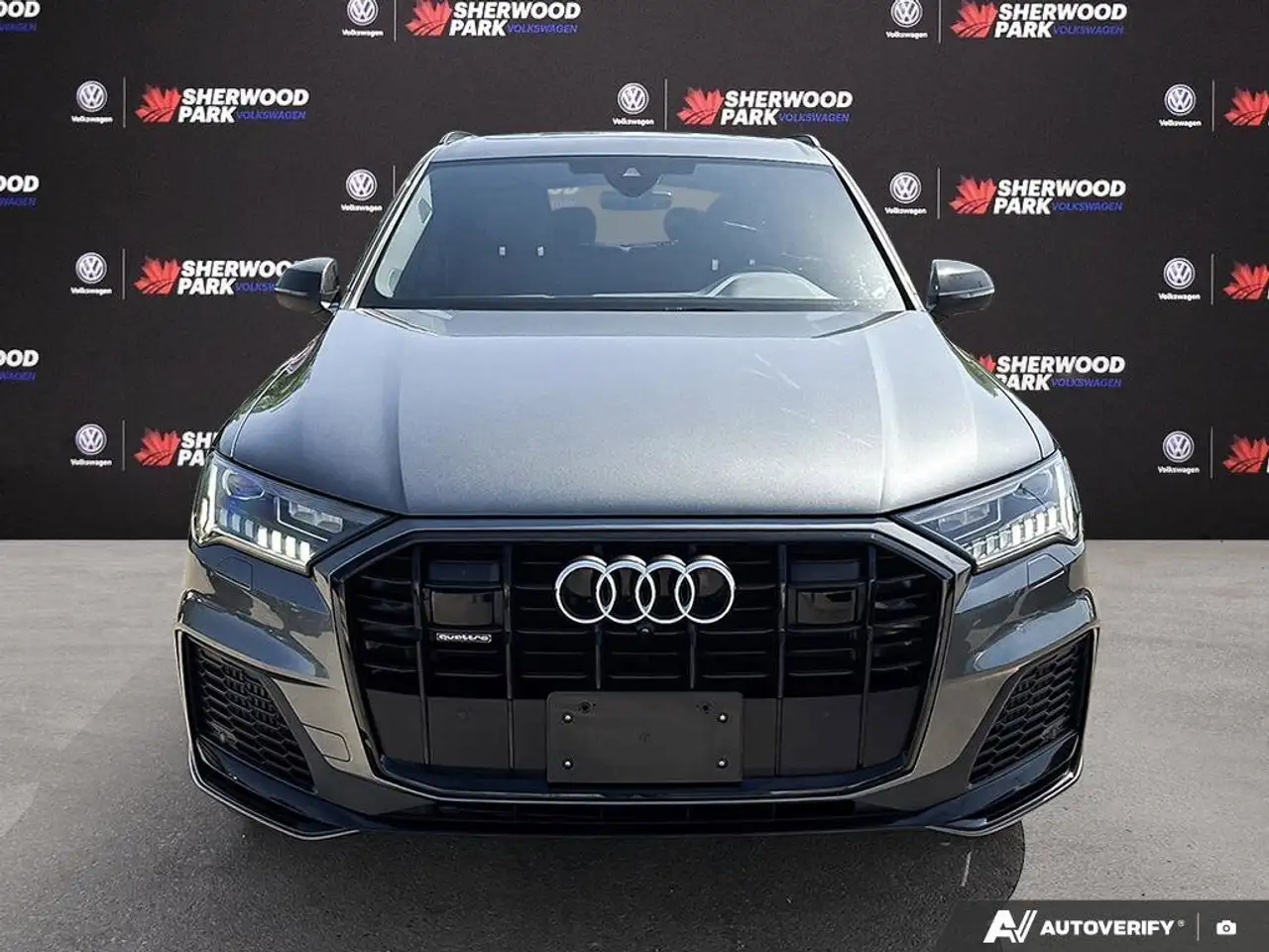 Audi Q7 снимка Audi Q7