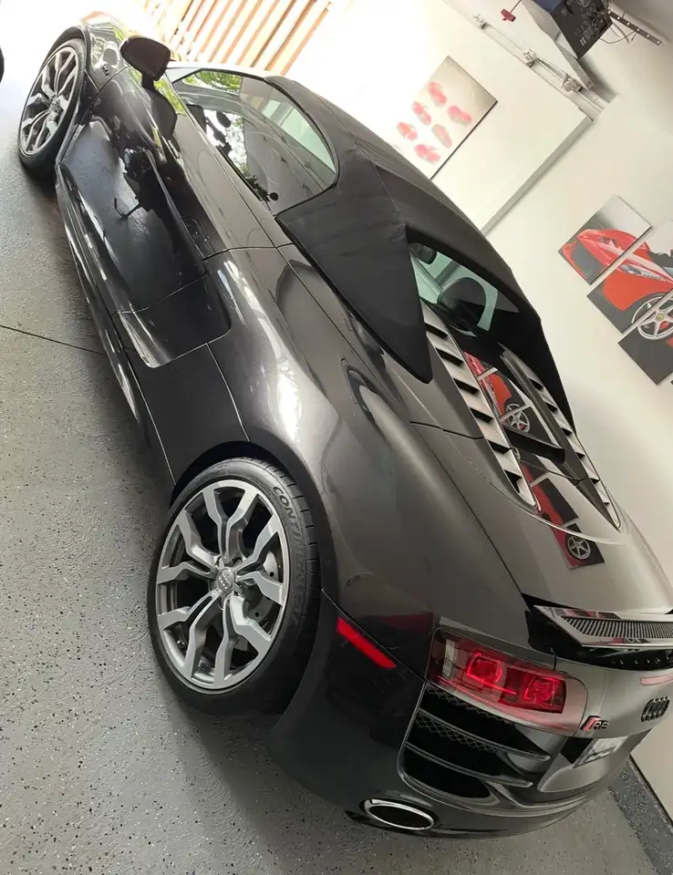 2011 Audi R8