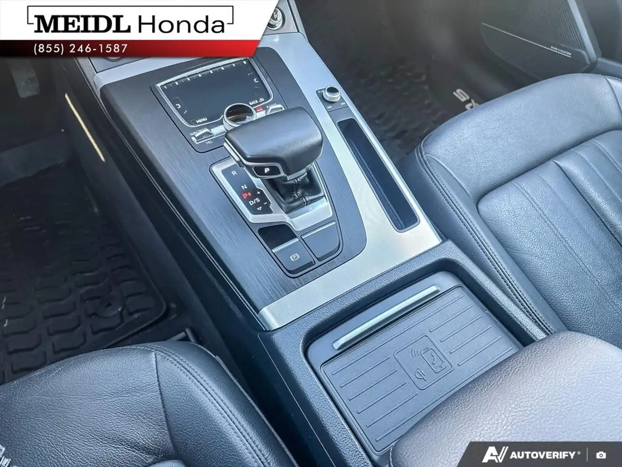 Audi Q5 снимка Audi Q5