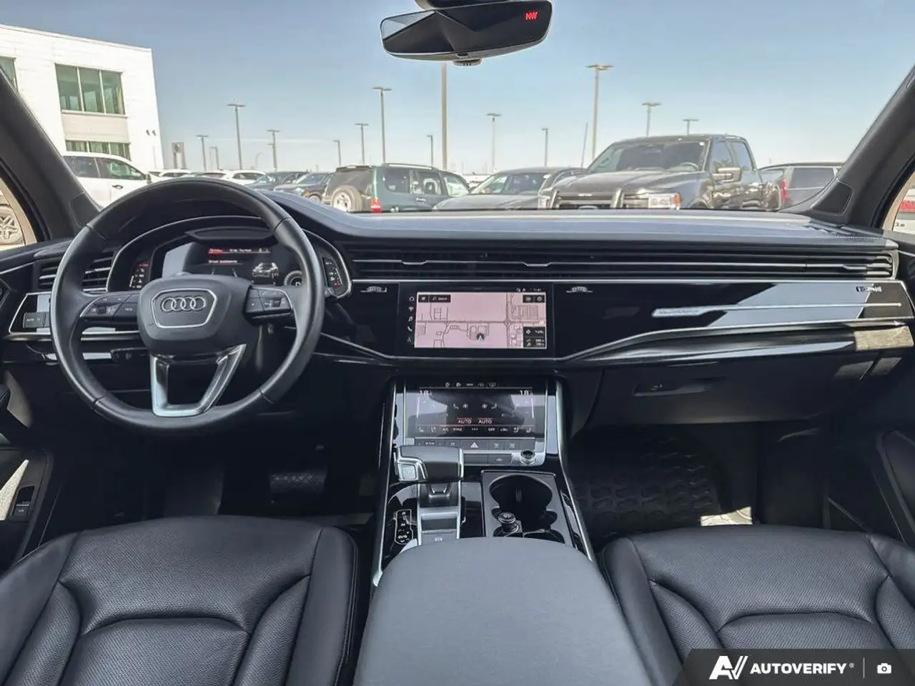 Audi Q7 снимка Audi Q7