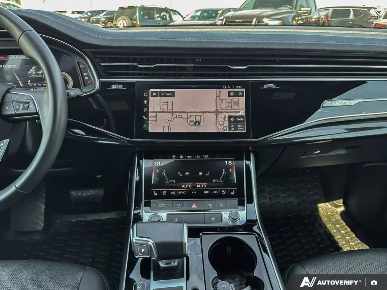 Audi Q7 снимка Audi Q7