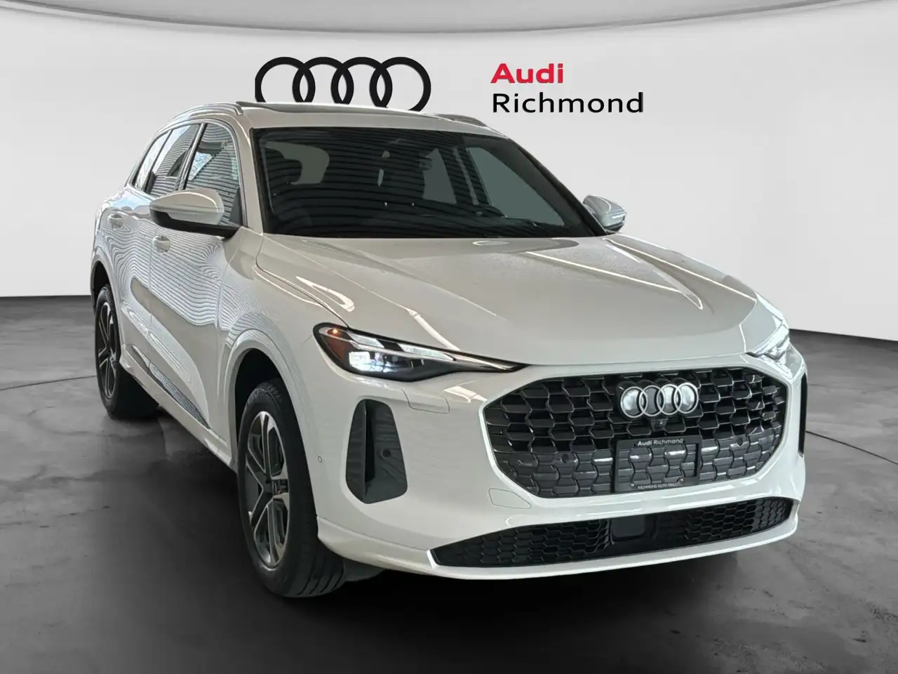 Audi Q5 снимка Audi Q5