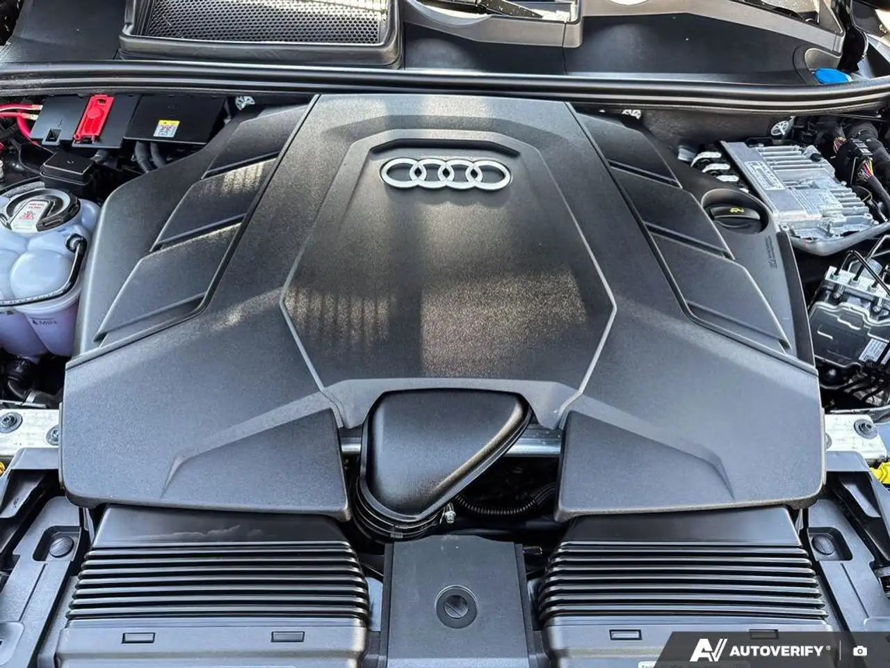 Audi Q7 снимка Audi Q7